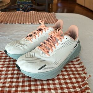 Altra FWD Experience